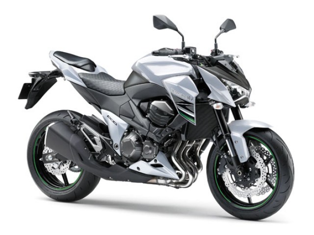 15zr800a_wht_rf
